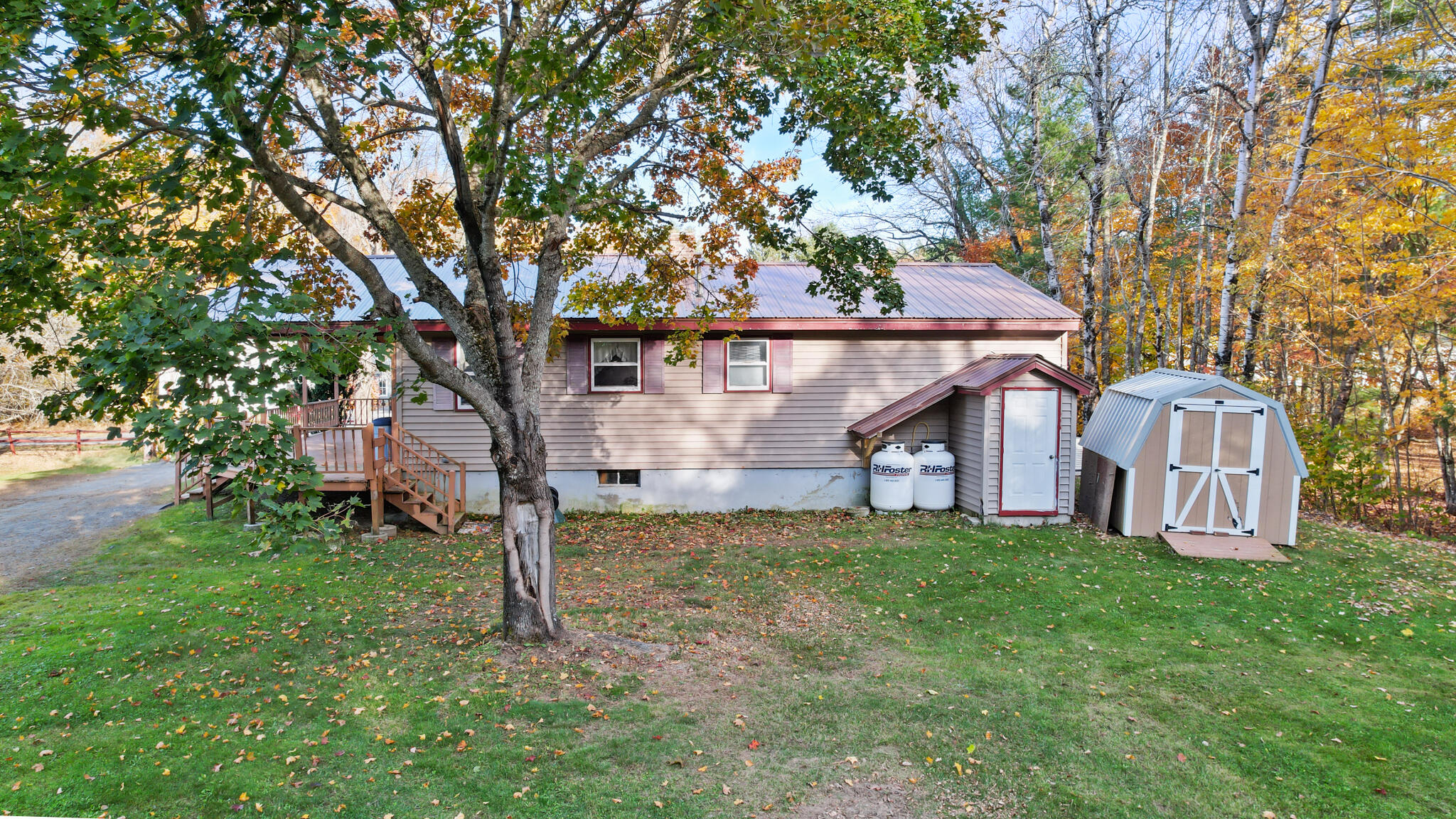 89 Lowell Road Enfield, ME 04493 - Photo 5 of 38 89 Lowell Rd