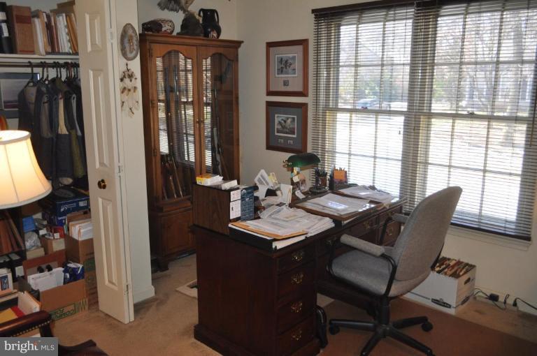 1507 Elk Point Drive Reston, VA 20194 - Photo 23 of 25 Bedroom #2