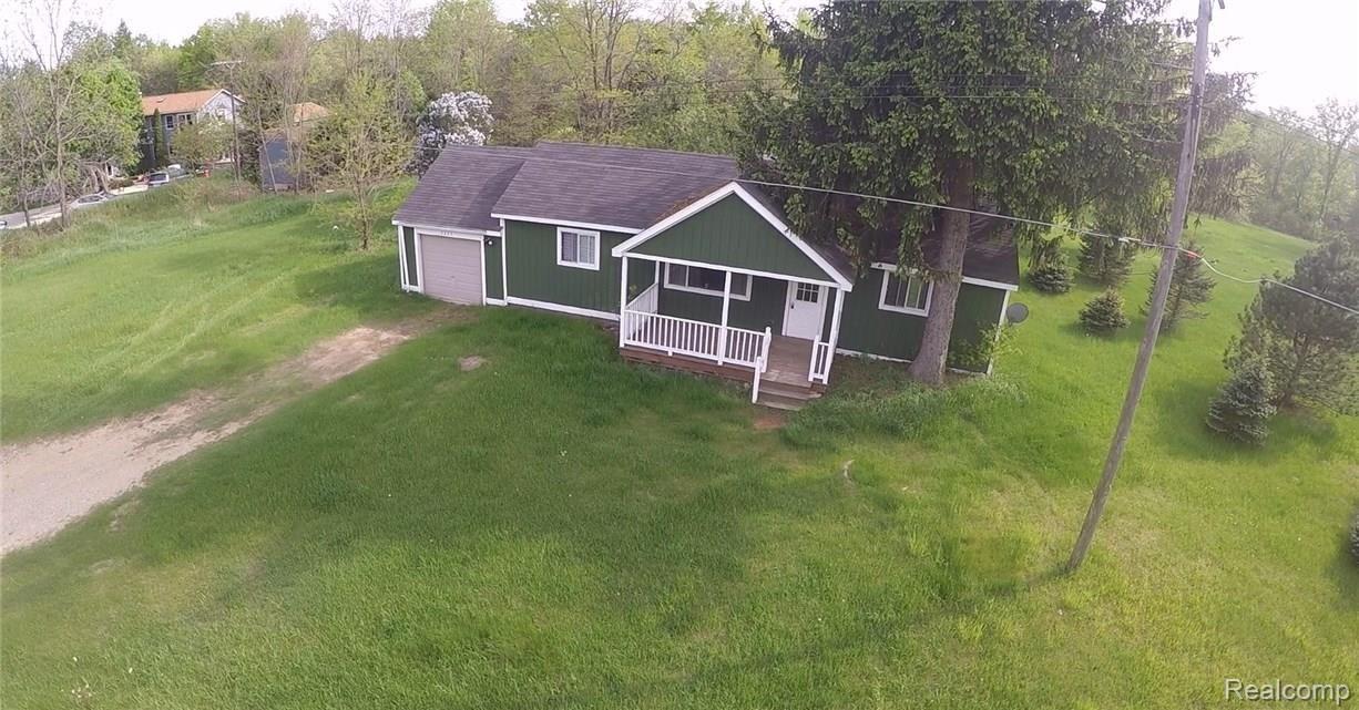 2341 Sullivan Road Oxford, MI 48371 - Photo 61 of 71 Aerial Images of Sullivan (11).jpg