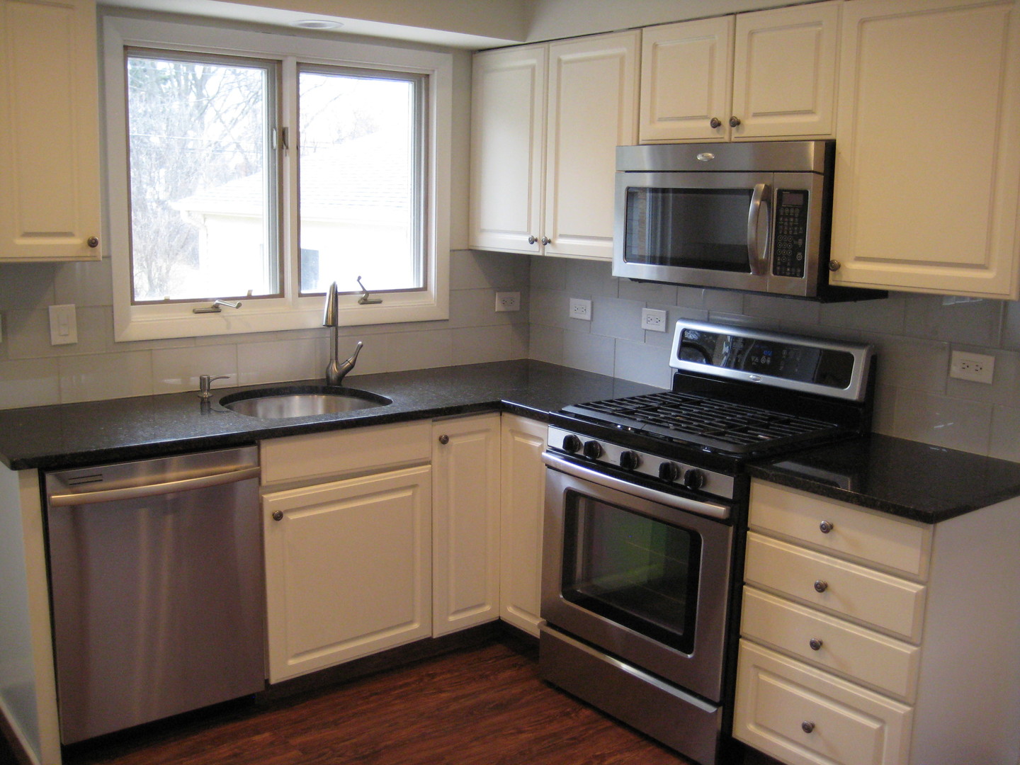 105 South Audrey Lane Mount Prospect, IL 60056 - Photo 7 of 31