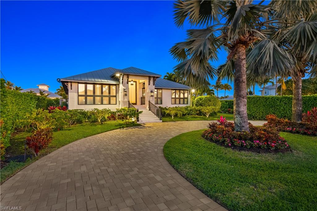 1585 Mullet Lane Naples, FL 34102 - Photo 1 of 50