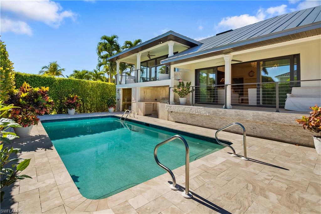 1585 Mullet Lane Naples, FL 34102 - Photo 38 of 50
