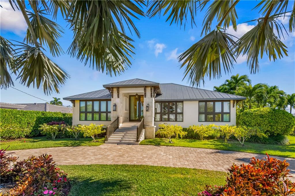 1585 Mullet Lane Naples, FL 34102 - Photo 42 of 50