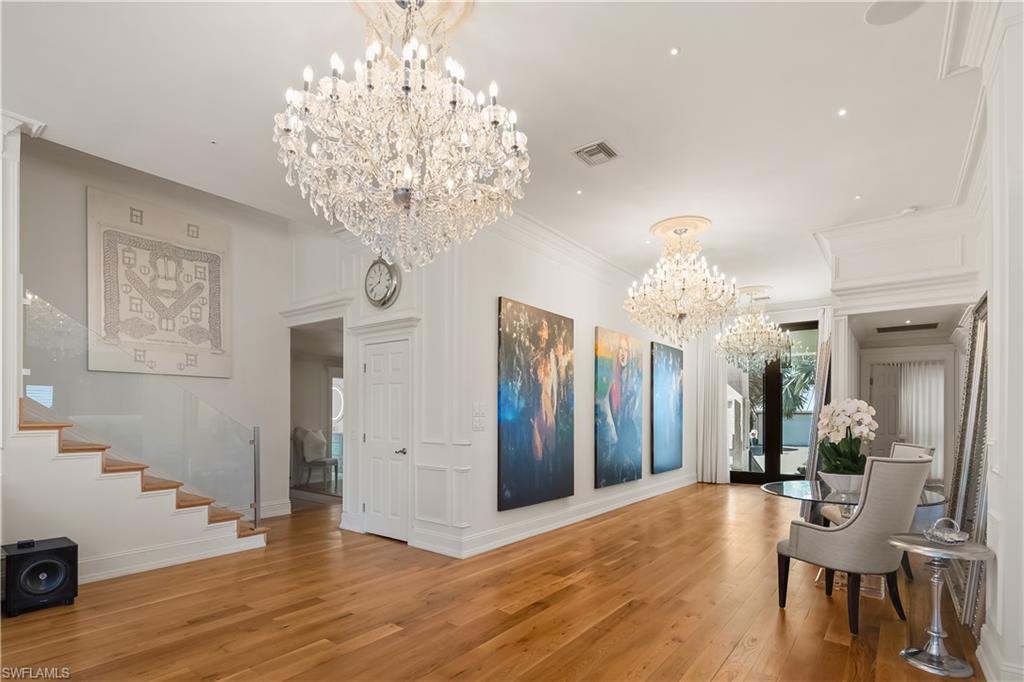 1585 Mullet Lane Naples, FL 34102 - Photo 5 of 50