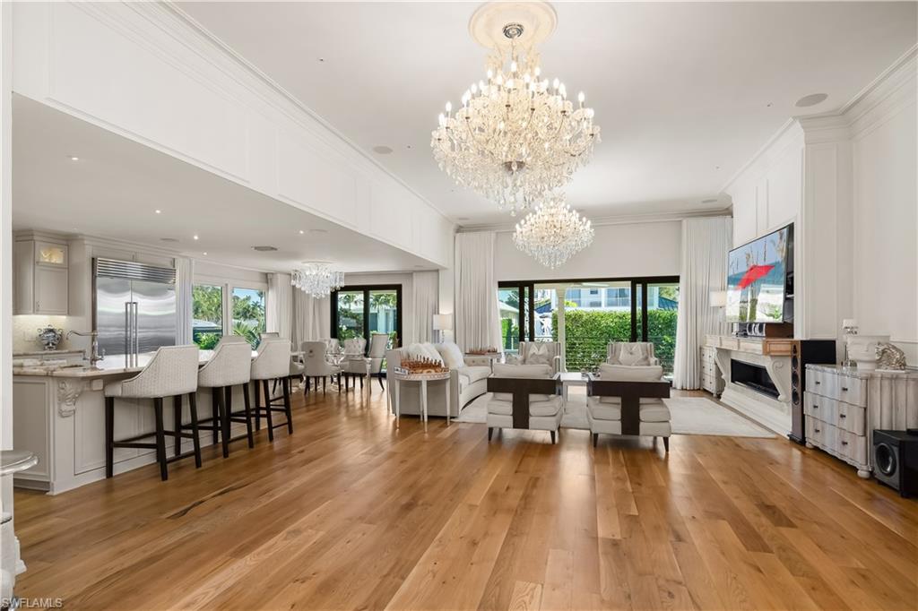 1585 Mullet Lane Naples, FL 34102 - Photo 6 of 50