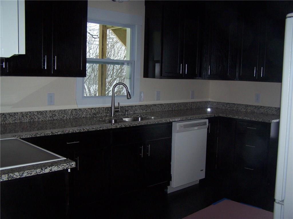 18 Russell Street Paris, ME 04281 - Photo 3 of 23 Photo