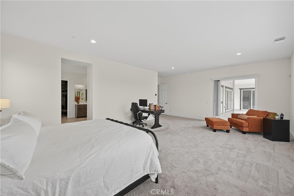 17549 Bretton Woods Place Riverside, CA 92504 - Photo 20 of 38 Extra space for furniture