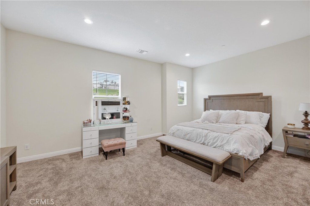 17549 Bretton Woods Place Riverside, CA 92504 - Photo 25 of 38 Mini-suite #1 with walk in closet