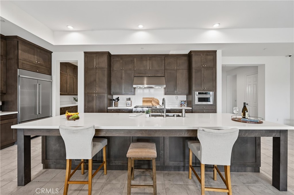 17549 Bretton Woods Place Riverside, CA 92504 - Photo 5 of 38 Huge island