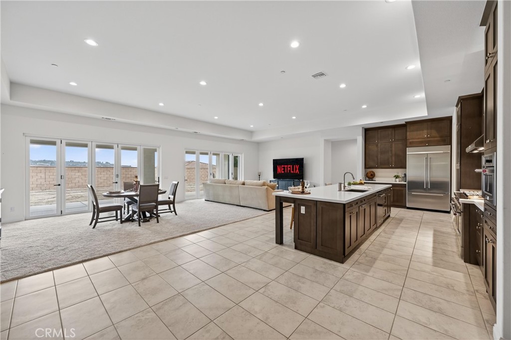 17549 Bretton Woods Place Riverside, CA 92504 - Photo 6 of 38 large open living space