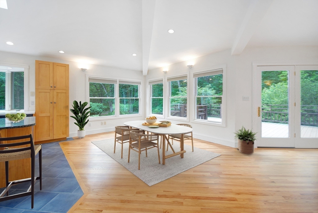 297 Laws Brook Road Concord, MA 01742 - Photo 24 of 42