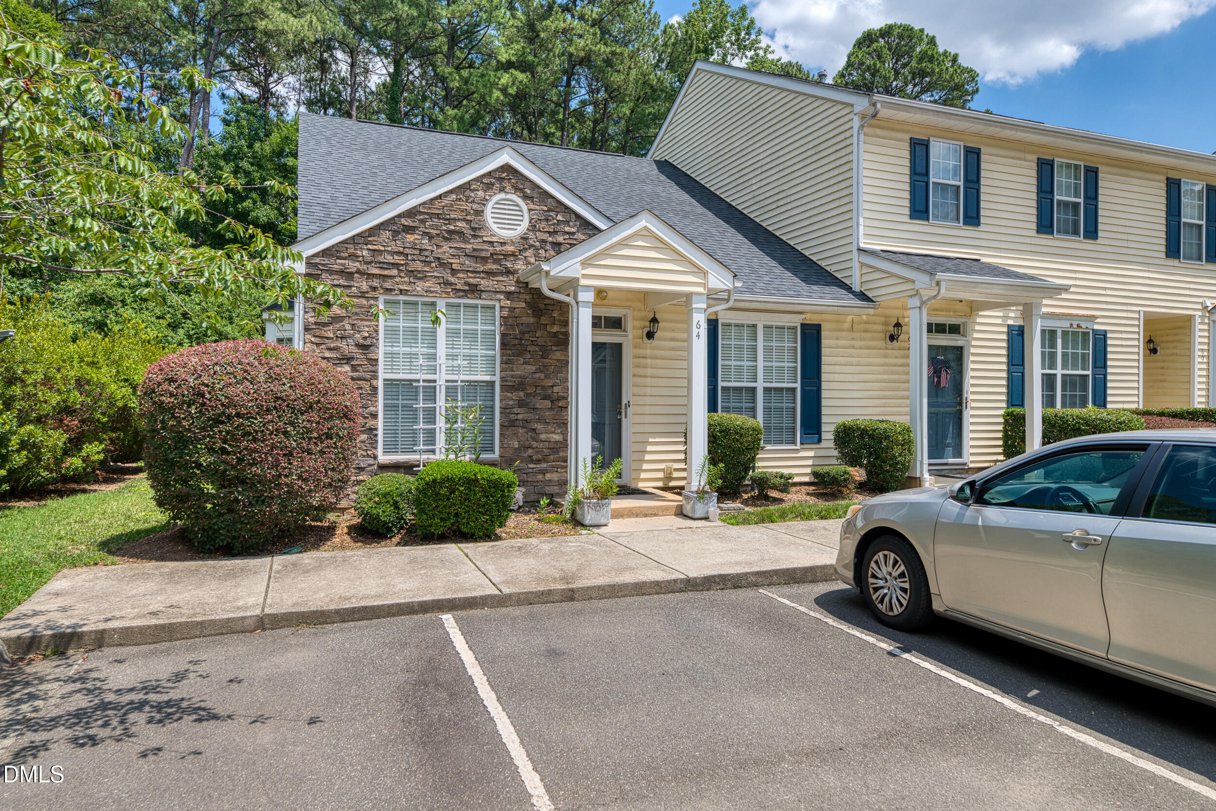 844 Horton Road Durham, NC 27704 - Photo 3 of 24 1 -844 horton rd 64, exterior