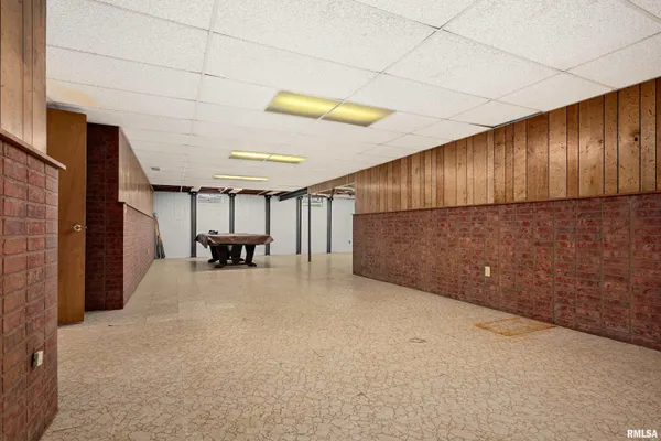 $169,900 | 3823 North Saymore Lane, Peoria, IL 61615