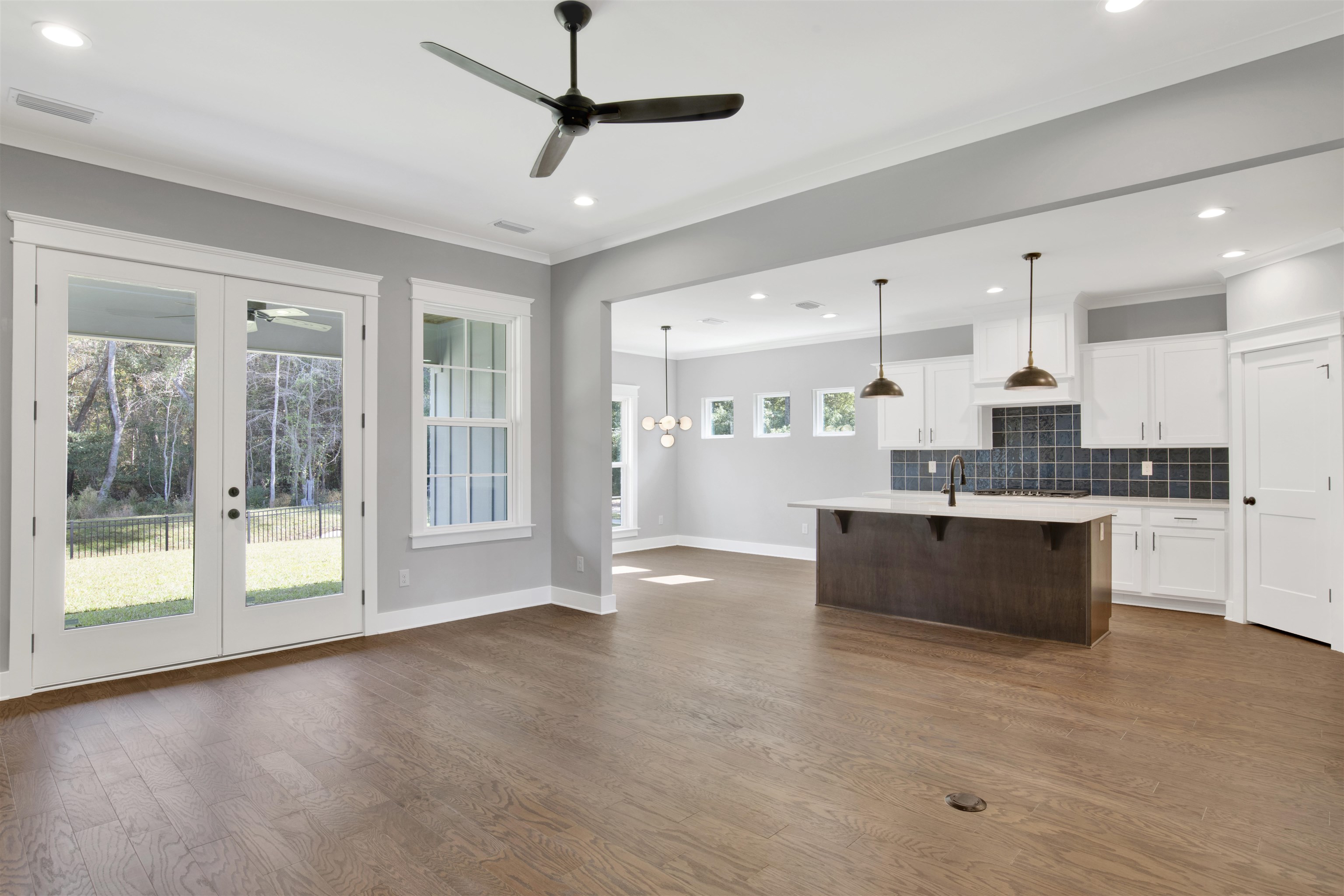 27250 Patch Pl Loop Daphne, AL 36526 - Photo 4 of 37 Kitchen