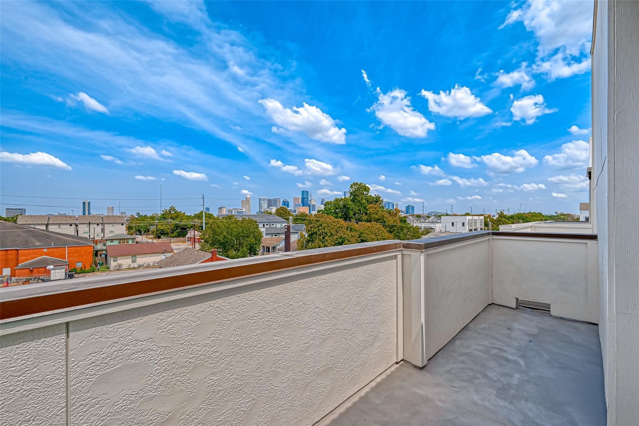 2905 Nagle Street Houston, TX 77004 - Photo 37 of 41 view of city