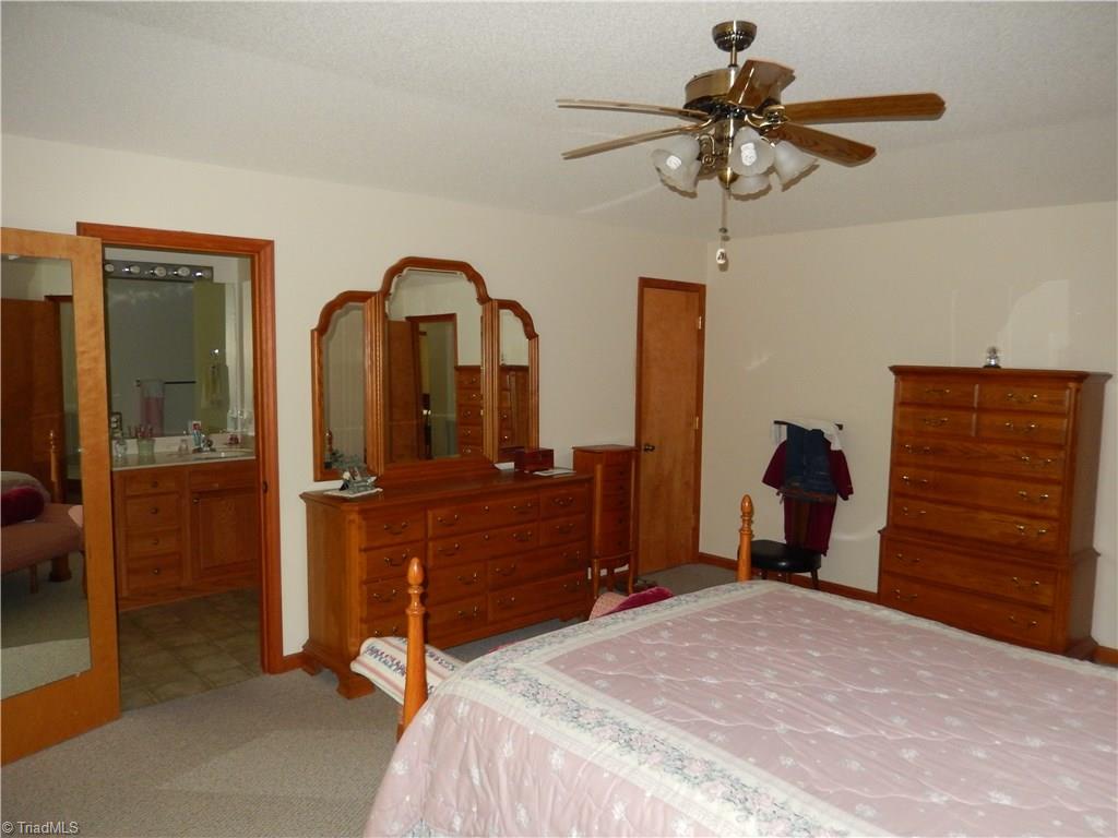 3023 Crousetown Road Denton, NC 27239 - Photo 10 of 23