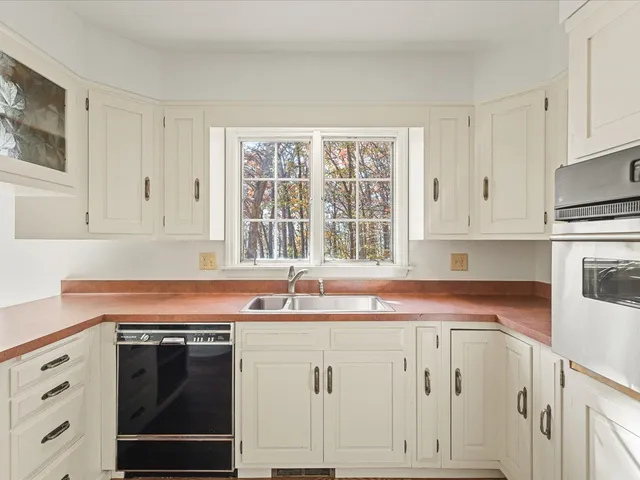 $349,900 | 4572 Totter Trail, Rockford, IL 61101