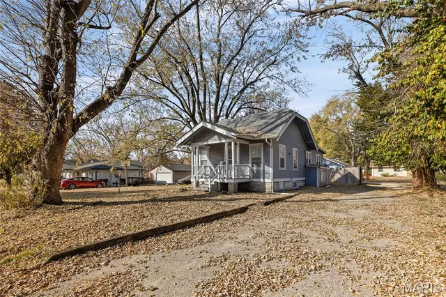 $150,000 | 2407 East Main Street, Belleville, IL 62221