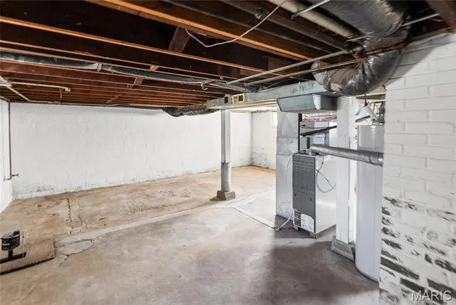 $150,000 | 2407 East Main Street, Belleville, IL 62221