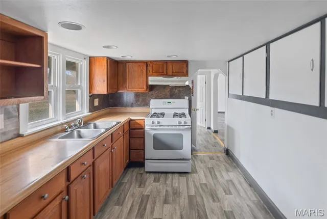 $150,000 | 2407 East Main Street, Belleville, IL 62221