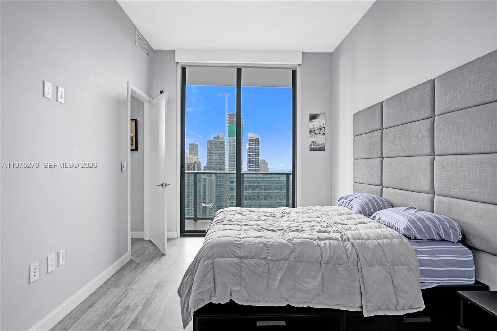 55 Southwest 9th Street, Unit 4104 Miami, FL 33130 - Photo 11 of 58