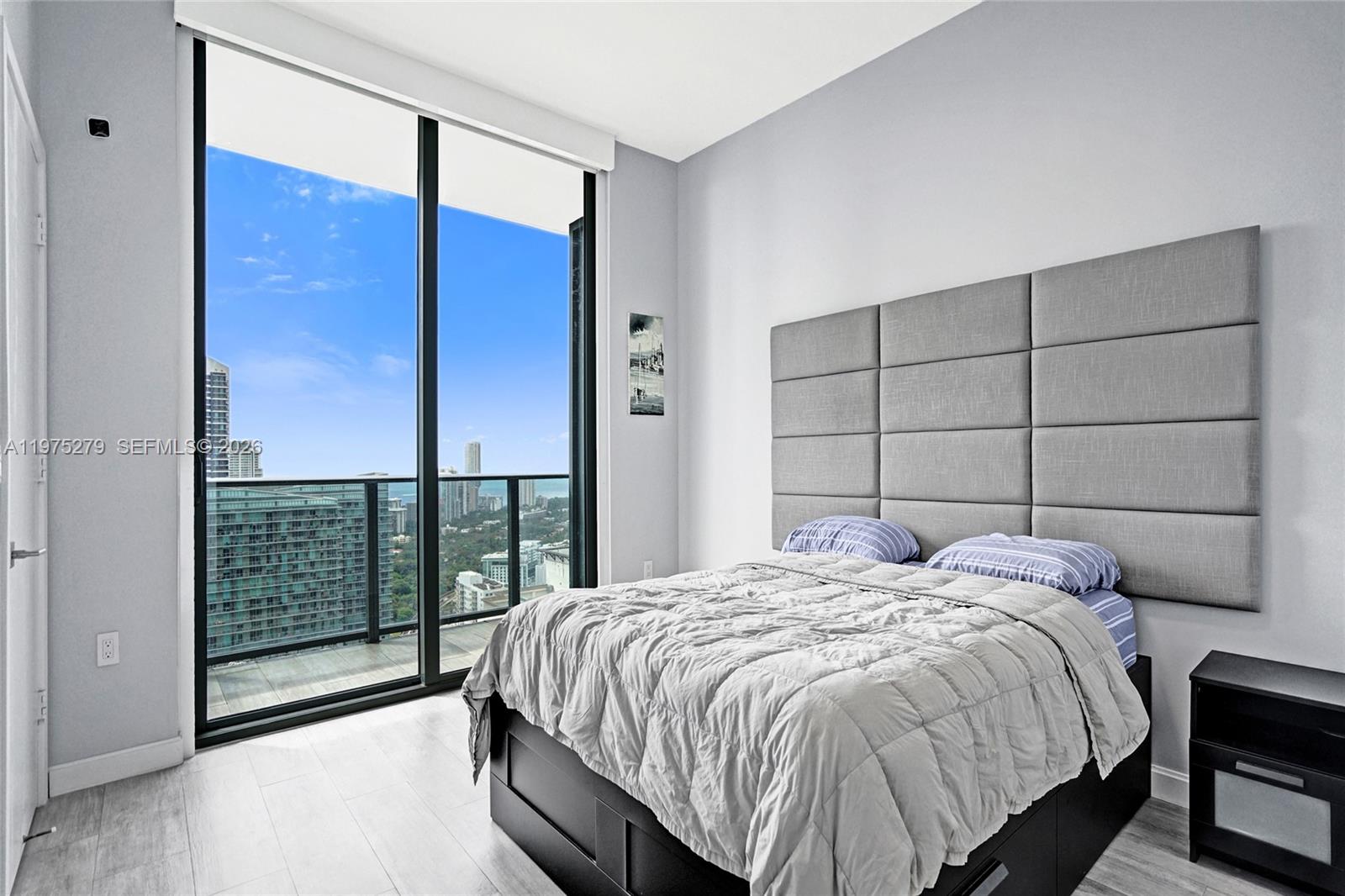 55 Southwest 9th Street, Unit 4104 Miami, FL 33130 - Photo 12 of 58