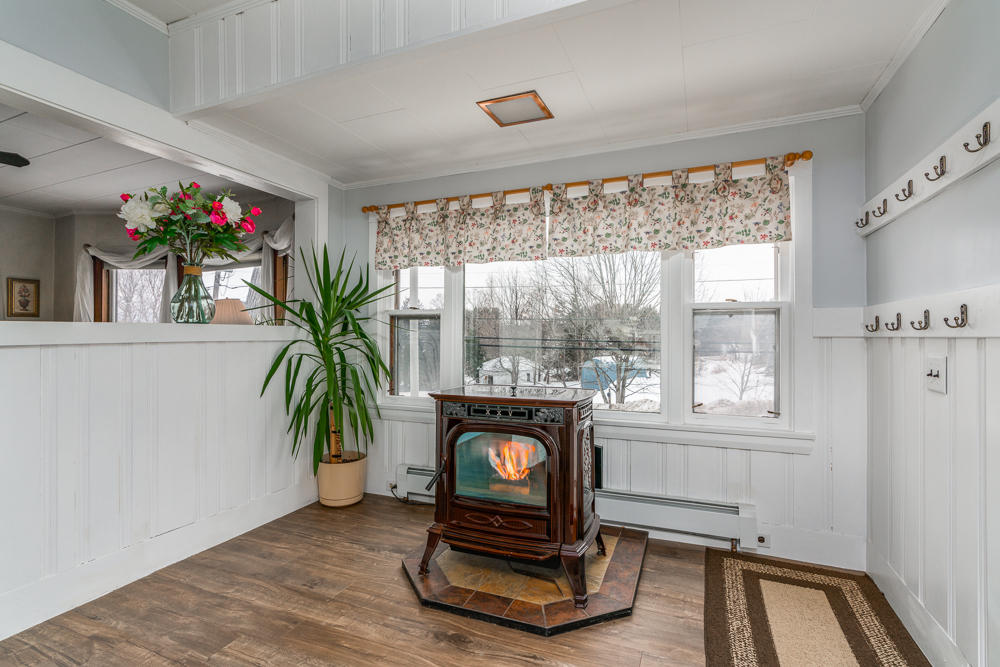 29 Waterford Road Harrison, ME 04040 - Photo 15 of 38 13