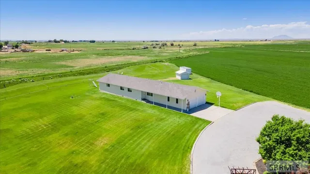 $399,000 | 688 South 1600 West, Pingree, ID 83262