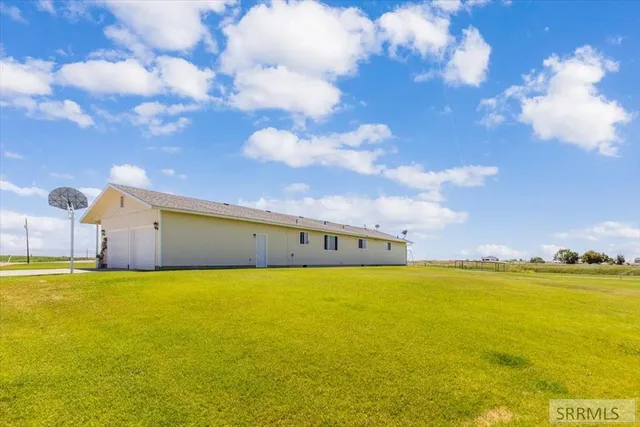 $399,000 | 688 South 1600 West, Pingree, ID 83262