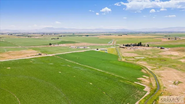 $399,000 | 688 South 1600 West, Pingree, ID 83262