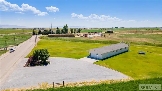 $399,000 | 688 South 1600 West, Pingree, ID 83262