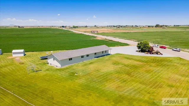 $399,000 | 688 South 1600 West, Pingree, ID 83262