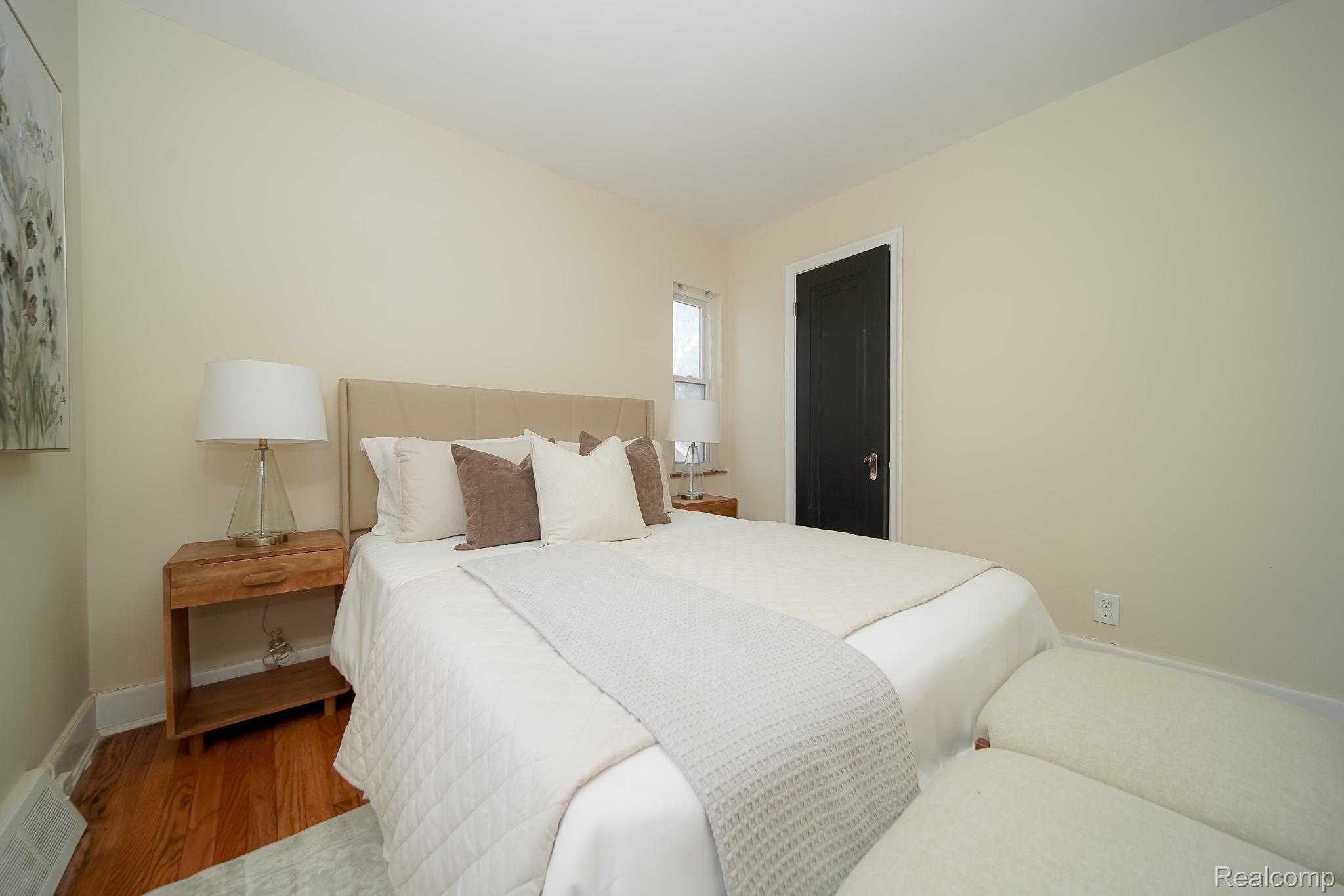 5911 Audubon Road Detroit, MI 48224 - Photo 32 of 59 DDS00292.jpg