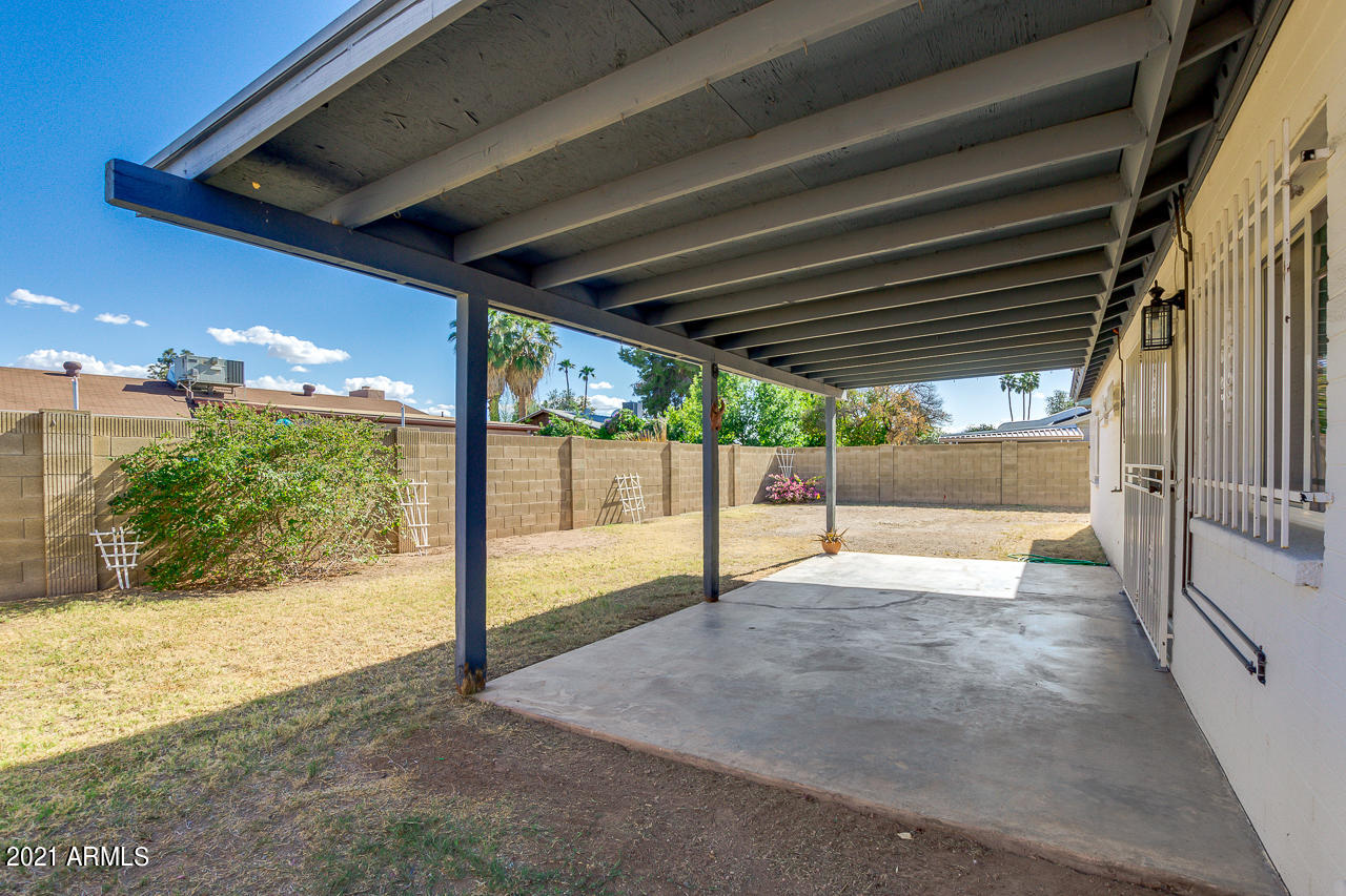 3737 West Redfield Road Phoenix, AZ 85053 - Photo 3 of 28 3737 W REDFIELD RD Phoenix AZ 85053