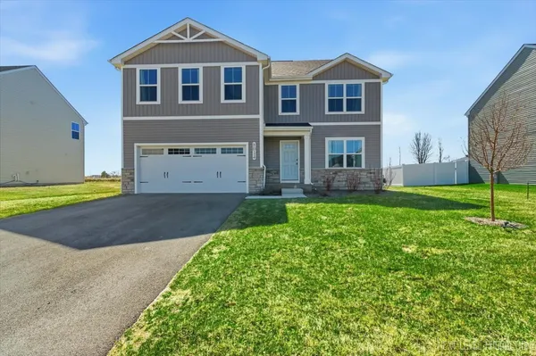 $459,900 | 8014 Deer Xing Drive, Plainfield, IL 60586