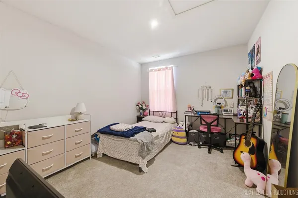 $459,900 | 8014 Deer Xing Drive, Plainfield, IL 60586