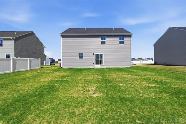 $459,900 | 8014 Deer Xing Drive, Plainfield, IL 60586