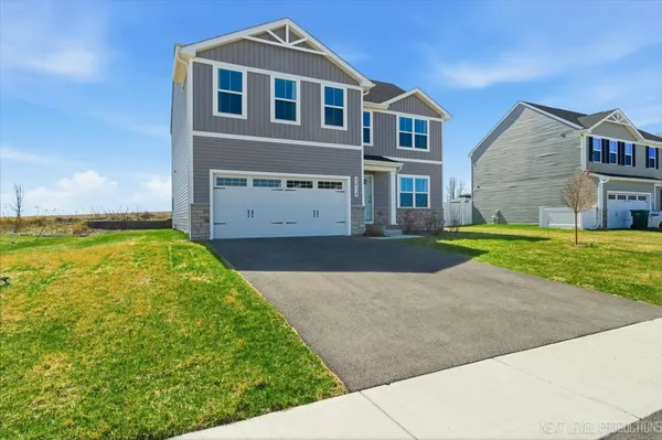 $459,900 | 8014 Deer Xing Drive, Plainfield, IL 60586