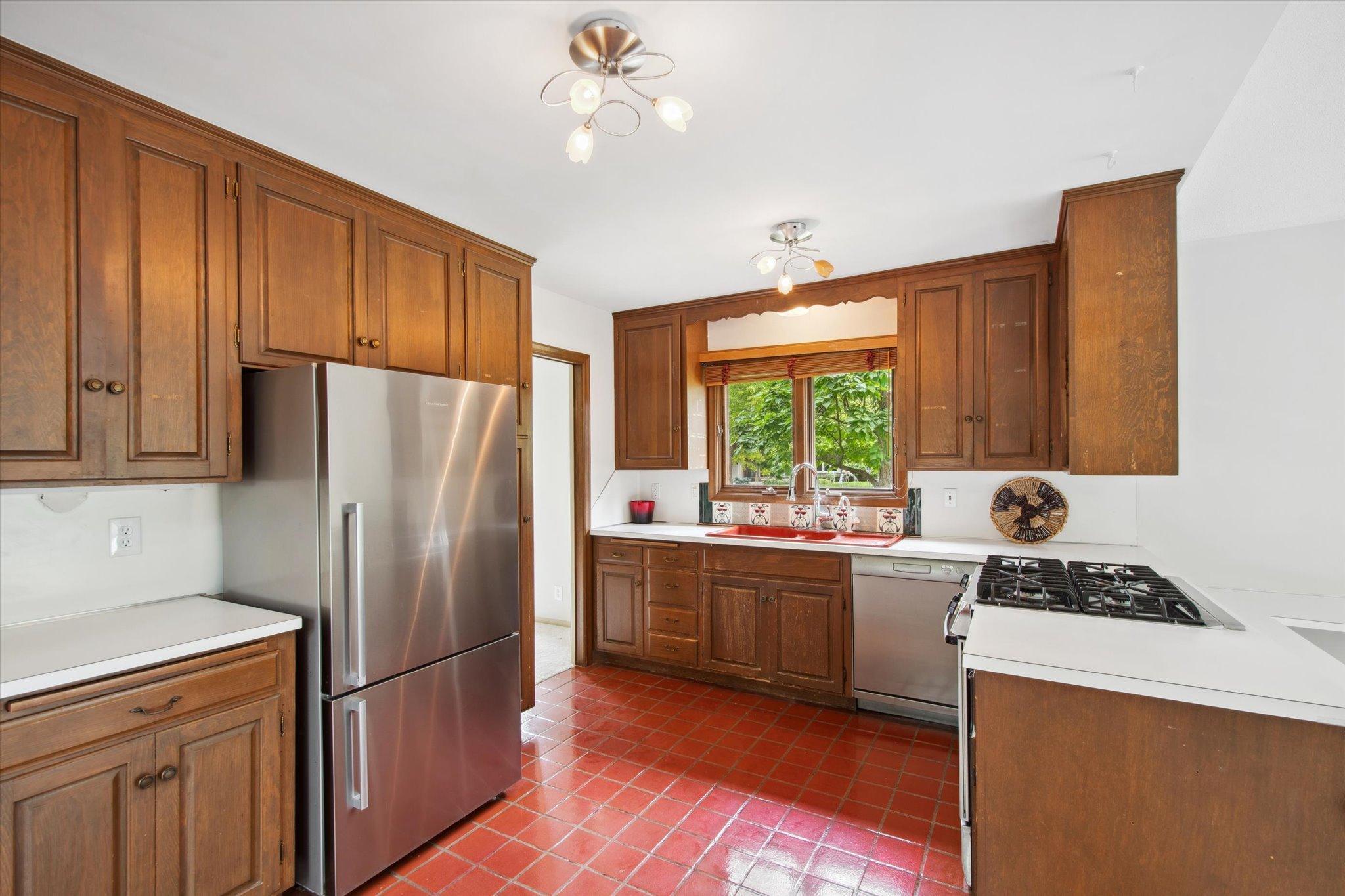 4909 Westgate Road Minnetonka, MN 55345 - Photo 29 of 41 Gallery Image 29