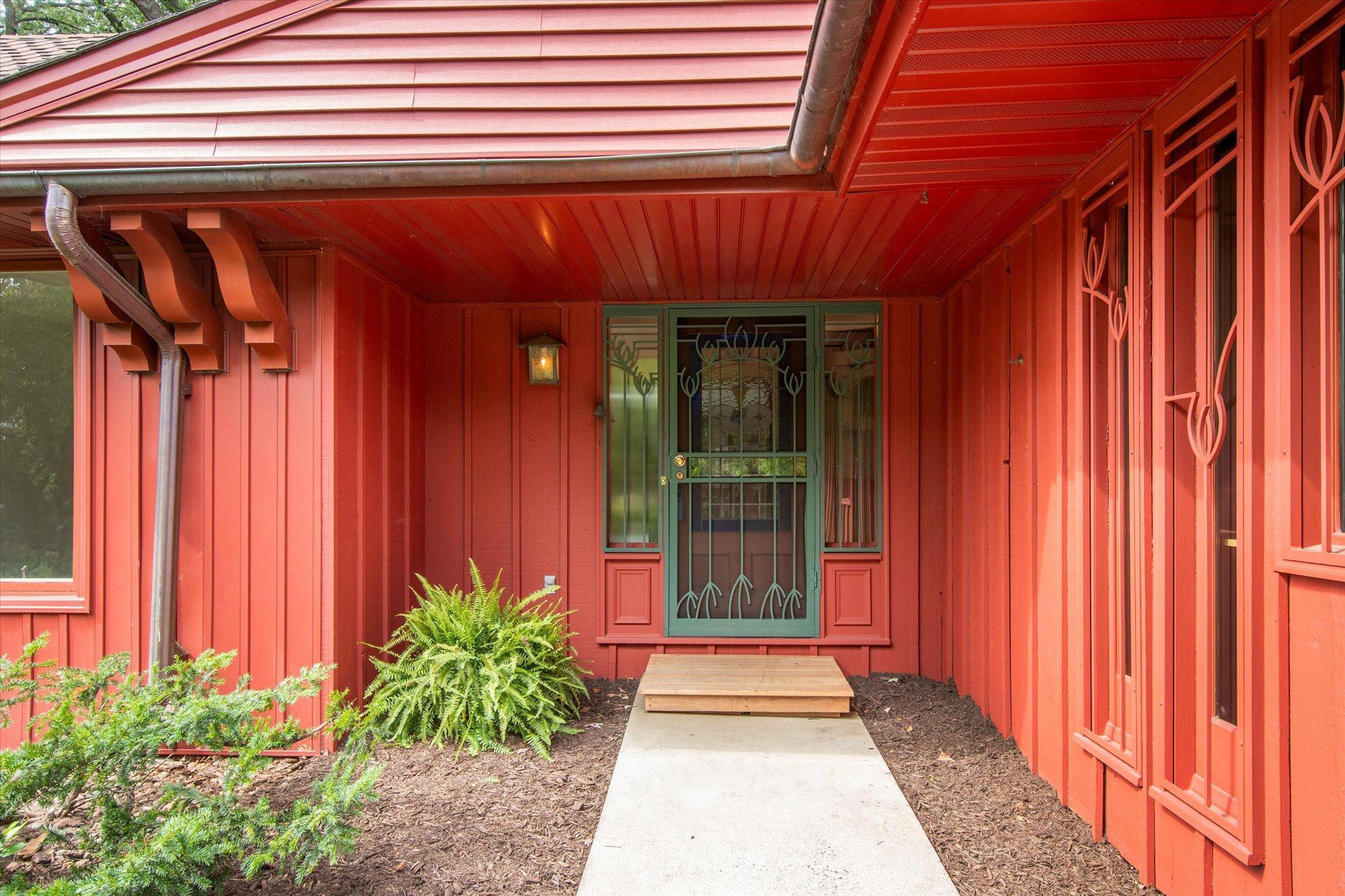 4909 Westgate Road Minnetonka, MN 55345 - Photo 4 of 41 Gallery Image 4