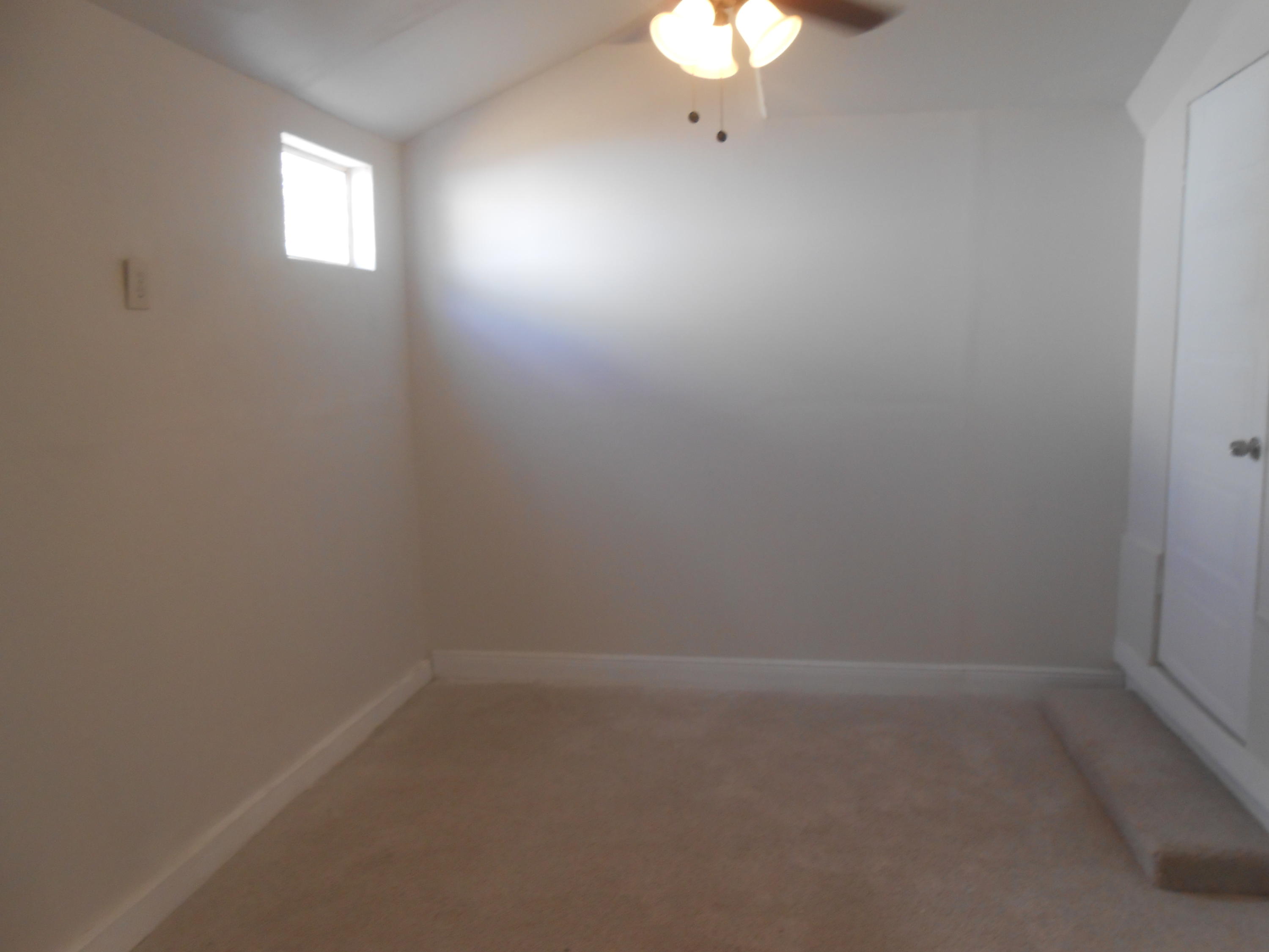 820 Hampton Road West Palm Beach, FL 33405 - Photo 10 of 15 special room