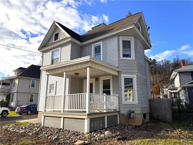 $199,900 | 302 West German Street, Herkimer, NY 13350