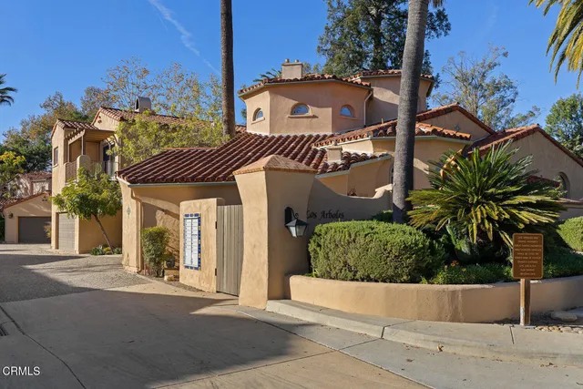 $1,695,000 | 203 South Montgomery Street, Ojai, CA 93023