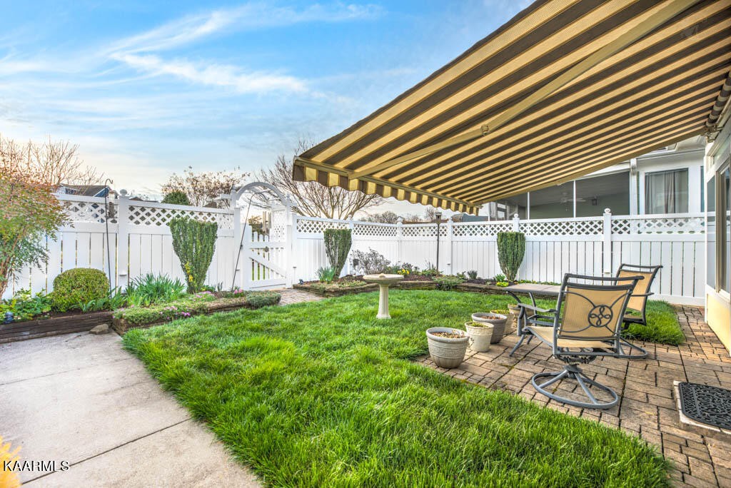 154 Liberty Court Oak Ridge, TN 37830 - Photo 5 of 40