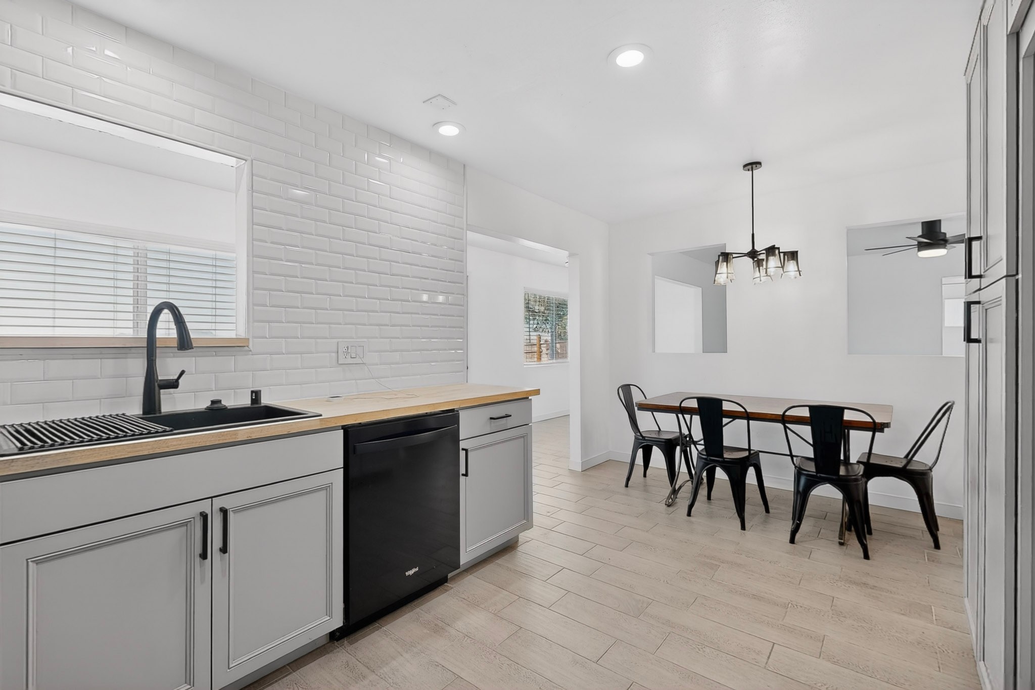 32 Lucero Road, Unit AB Santa Fe, NM 87508 - Photo 8 of 40