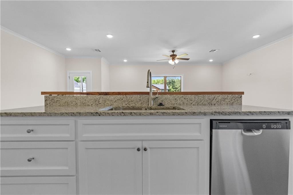 123 Meadow Lane Pollock, LA 71467 - Photo 11 of 49