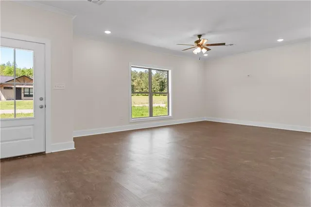 $287,900 | 123 Meadow Lane, Pollock, LA 71467