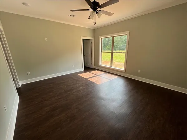 $279,900 | 123 Meadow Lane, Pollock, LA 71467