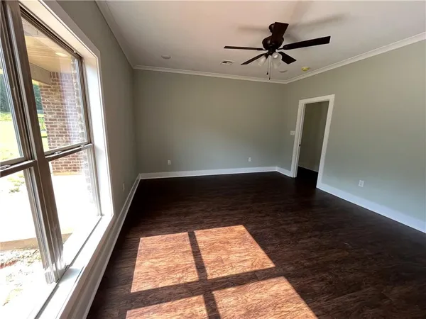 $279,900 | 123 Meadow Lane, Pollock, LA 71467