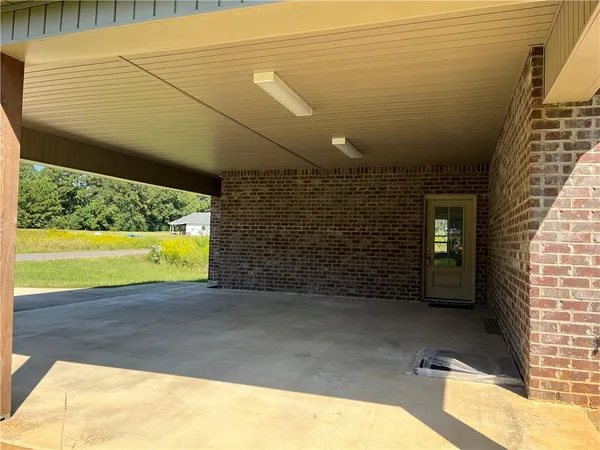 $279,900 | 123 Meadow Lane, Pollock, LA 71467